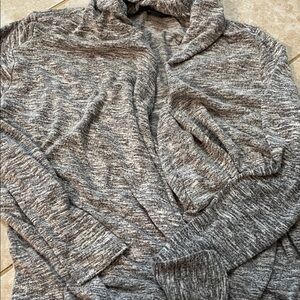 Tahari Heathered Gray Knit Cardigan